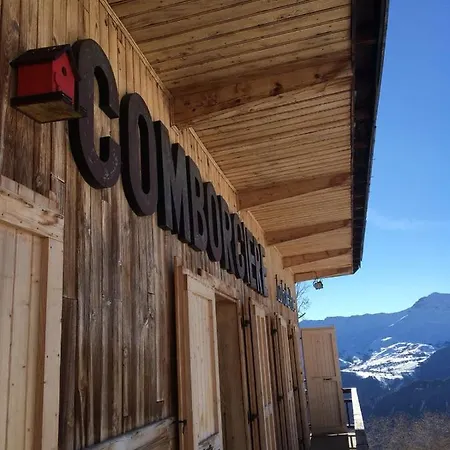 Hotell La Principaute De Comborciere